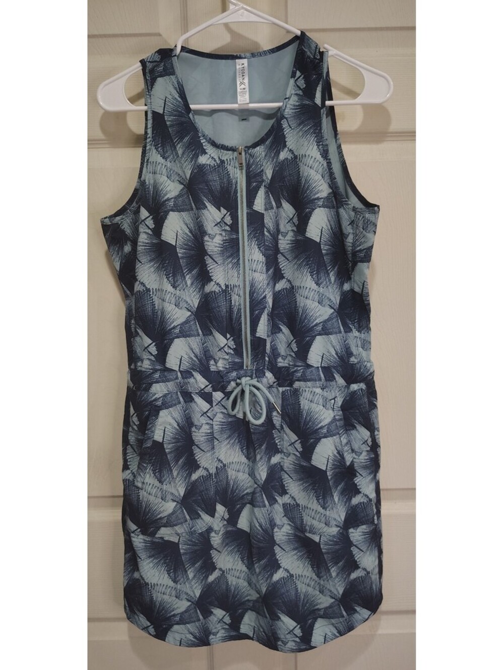 Kyodan outdoor dress. Size medium
